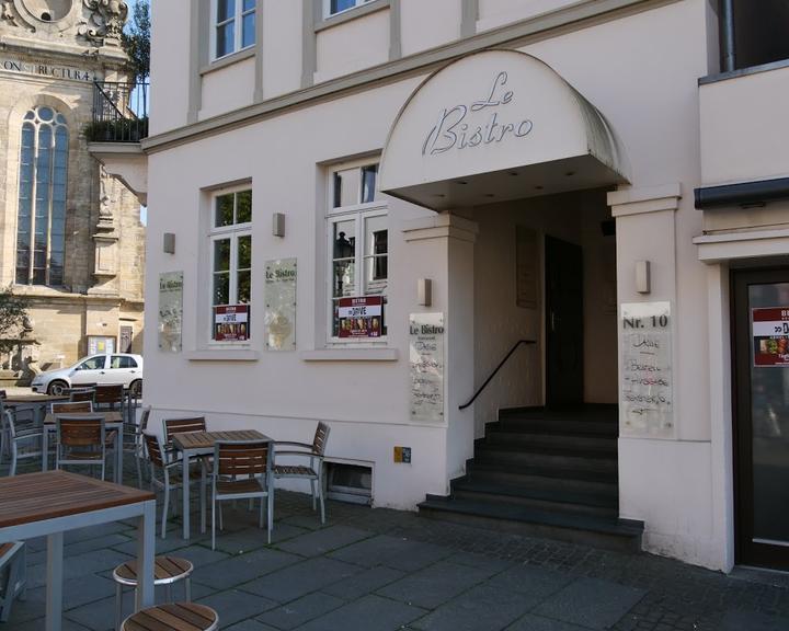 Le Bistro